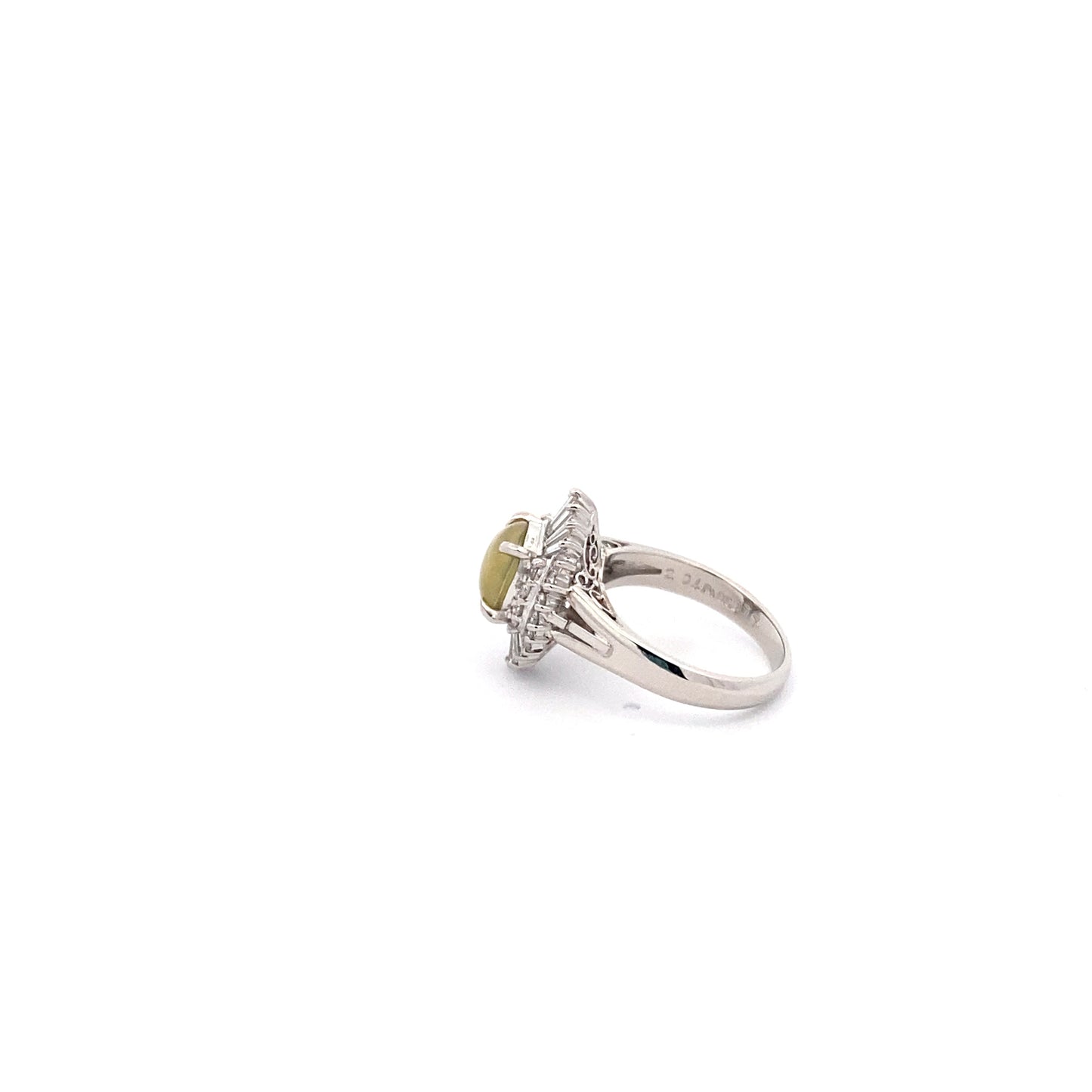 Cats eye Diamond Platinum Ring